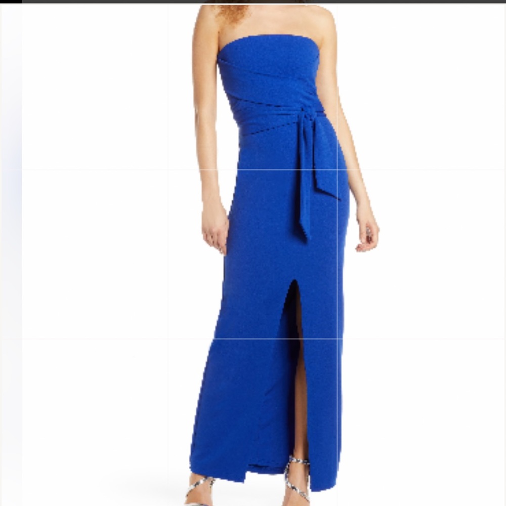 Lulu’s Own the Night Column Strapless Gown🆕